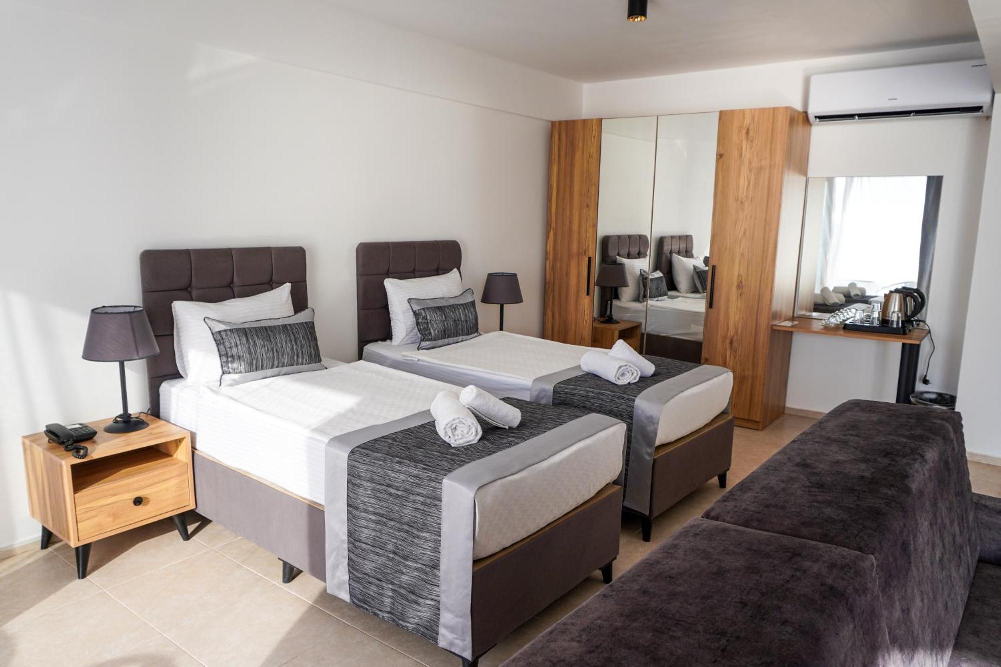 Milas Ni Marin Hotel מראה חיצוני תמונה